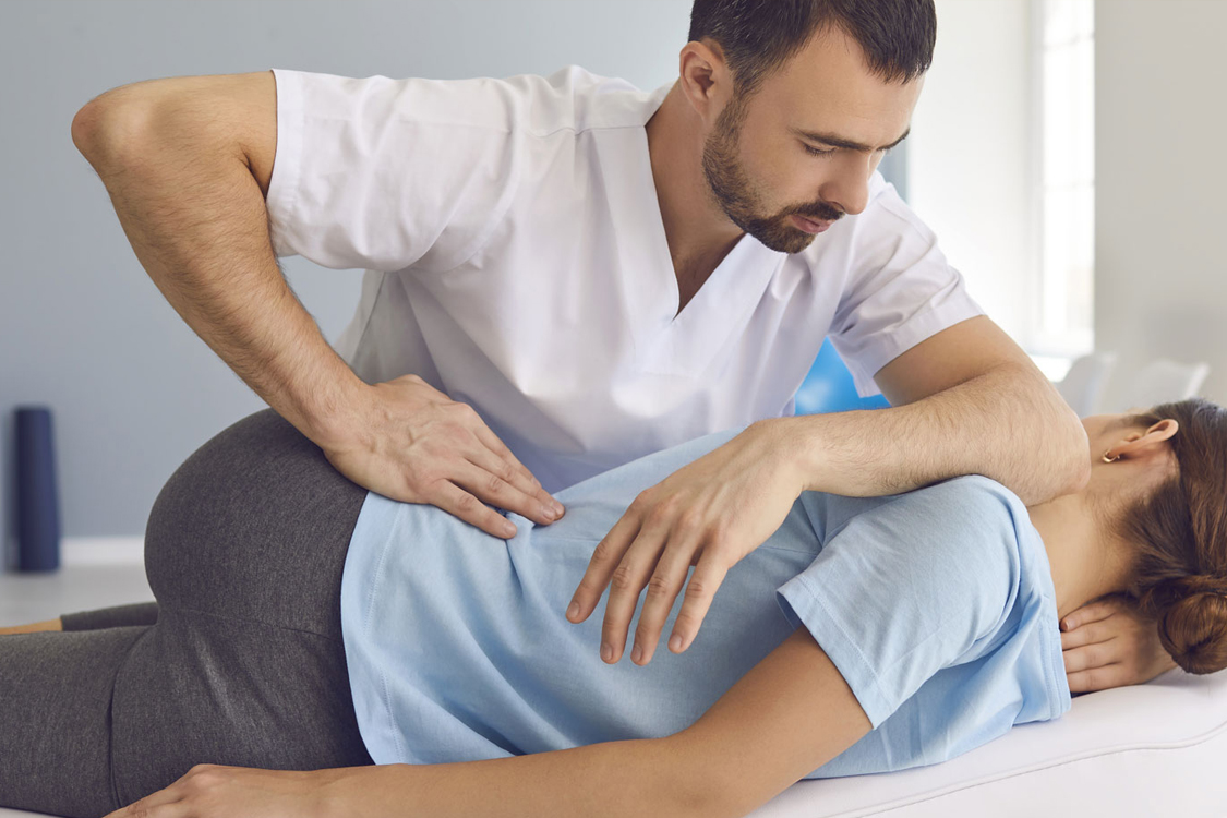 Chiropractor Treatment at Home, Ghaziabad